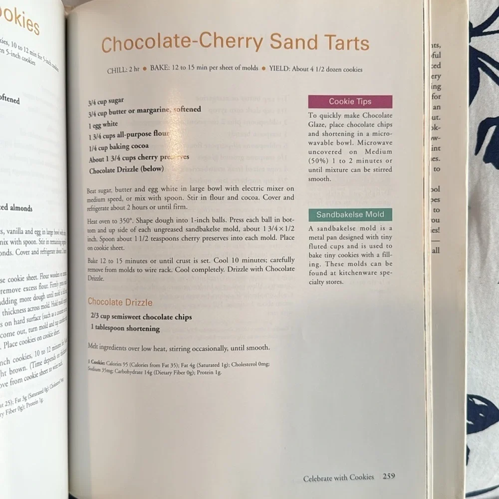 Betty Crocker’s Cookie Book